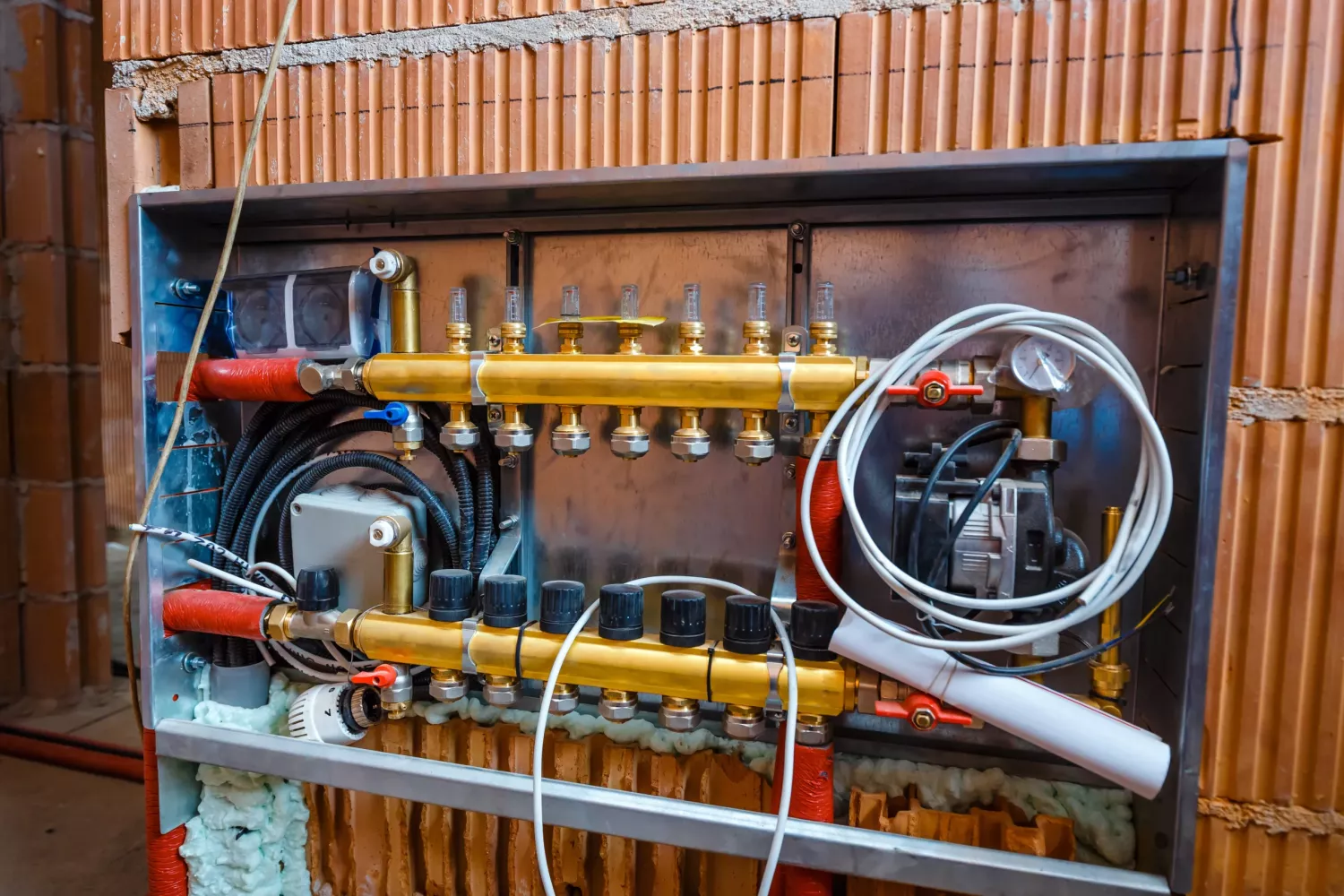 Close up on water floor heating system interior