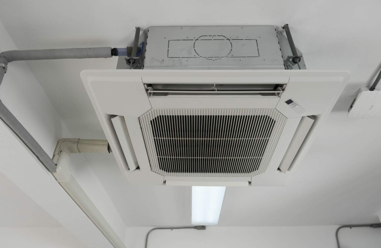 Ceiling air conditioner in the office building